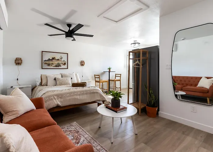 Casita Calma Mins To Dt & Airport Gasthof Phoenix